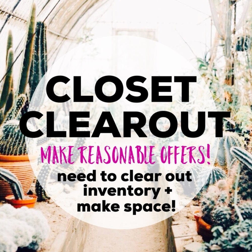Closet clearout! 🦋🌺